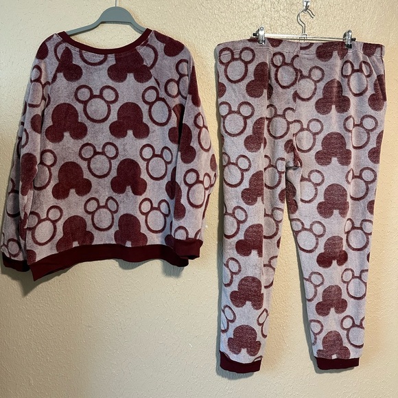 Disney‎ Mickey Mouse Fleece 2-piece Jogger Lounge PJ Set XXL Plus Size - Picture 4 of 11
